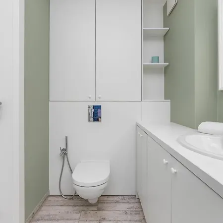 Modern In Center Near The River With Parking By Renters * Gdańsk